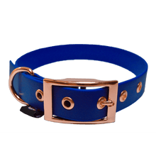 Cargar imagen en el visor de la galería, Tail Collar Prestige - Azul Rey - Tail Society