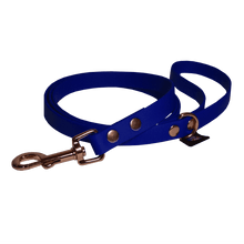 Cargar imagen en el visor de la galería, Tail Lead Prestige - Azul Rey - Tail Society