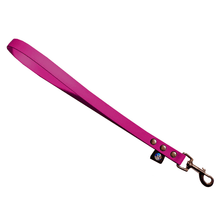 Cargar imagen en el visor de la galería, Tail Motion Maniquera para perro - Magenta - Tail Society