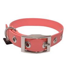 Cargar imagen en el visor de la galería, Tail Collar Prestige - Rosa Coral - Tail Society