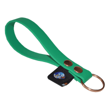 Cargar imagen en el visor de la galería, Llavero Tail Link - Verde - Tail Society