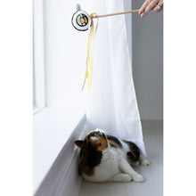 Cargar imagen en el visor de la galería, Juguete de varita para gatos "Sushi" - Pearhead