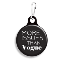 Cargar imagen en el visor de la galería, Charm para collar &quot;More Issues Than Vogue&quot;
